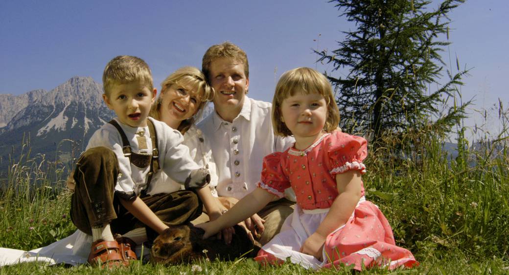 Bianca & Günter Lampert with their children Fabian & Vanessa