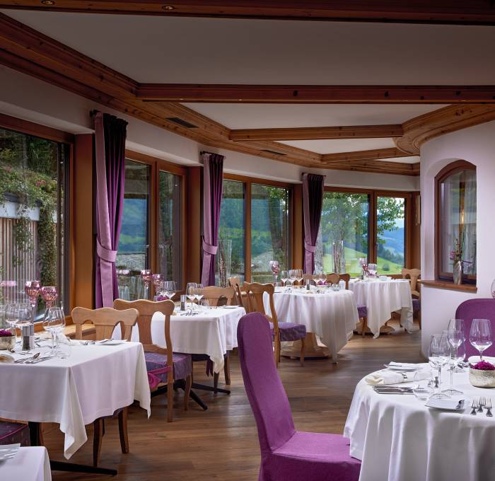 Restaurant Zirbenstube at the Kaiserhof